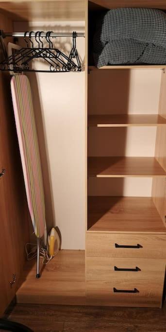 בודפשט Luxury Apartment In The City Center With Parking מראה חיצוני תמונה