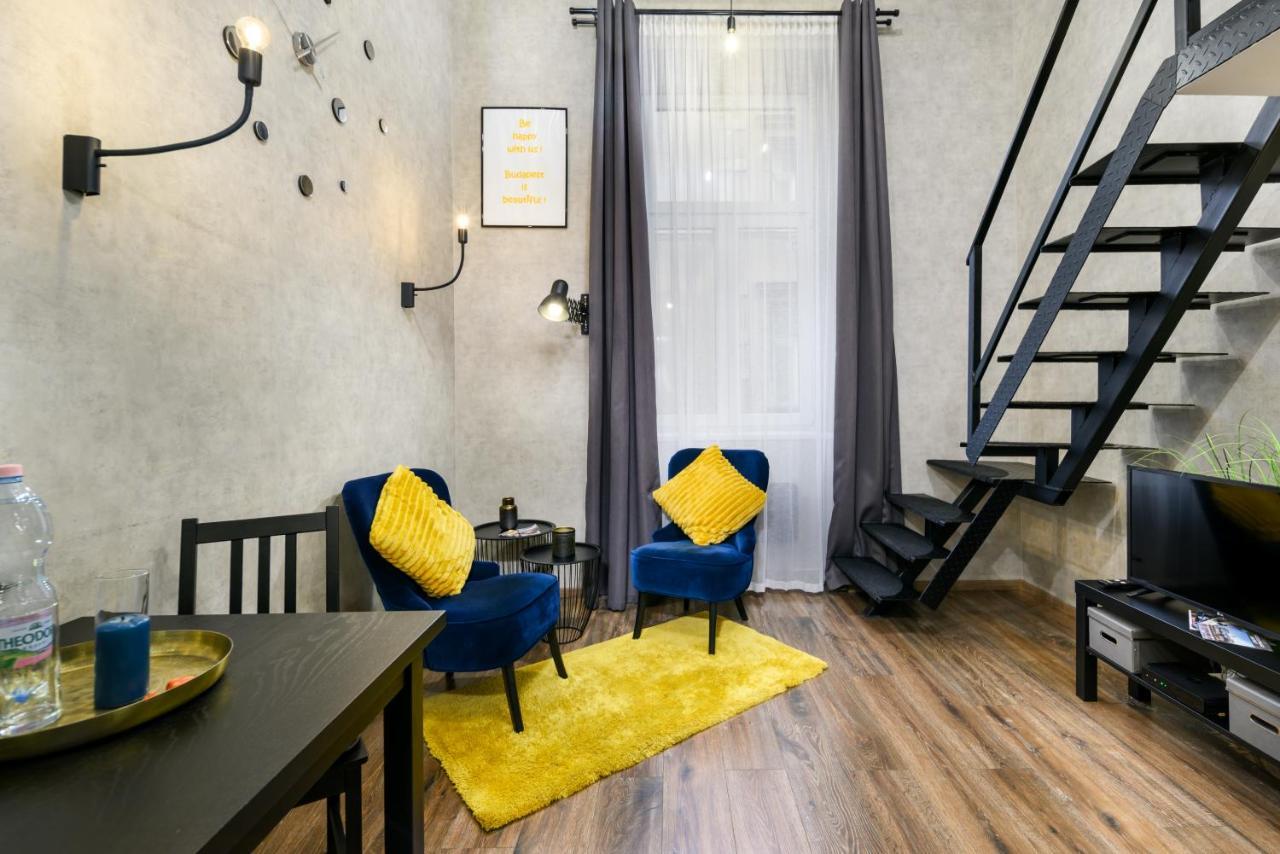 בודפשט Luxury Apartment In The City Center With Parking מראה חיצוני תמונה
